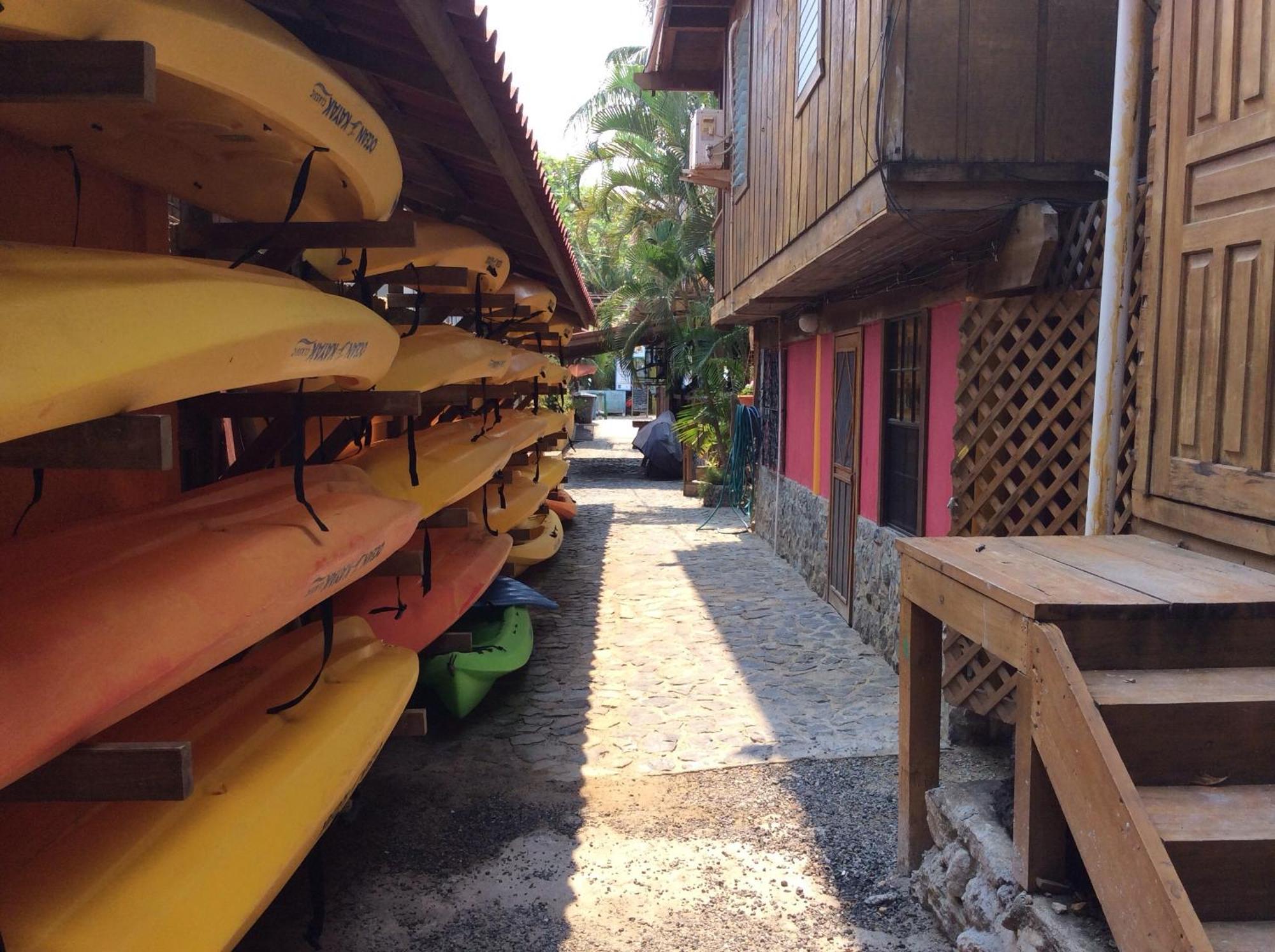 Sea Breeze Inn West End Esterno foto