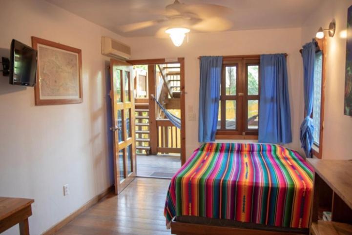 Sea Breeze Inn West End Esterno foto