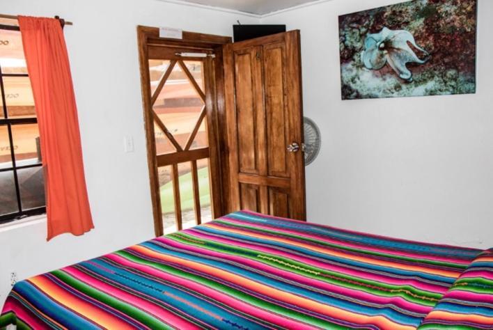 Sea Breeze Inn West End Esterno foto