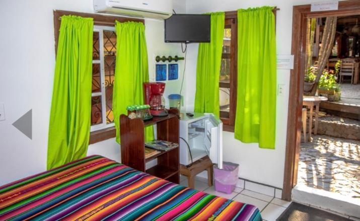 Sea Breeze Inn West End Esterno foto