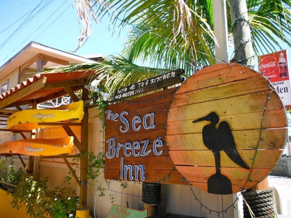 Sea Breeze Inn West End Esterno foto